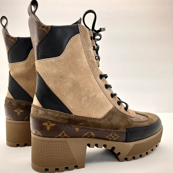 Authentic Louis Vuitton Laureate Platform Desert Boot